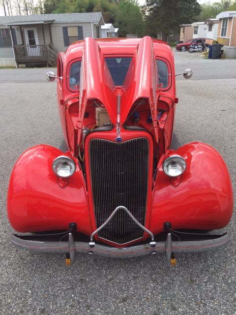 1935 ford custom 2 door slant back air condition 350 chevy engine 350 turbo tran
