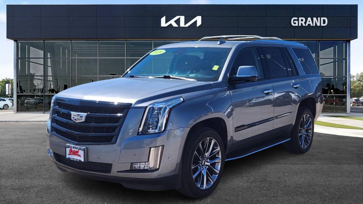 2020 cadillac escalade luxury