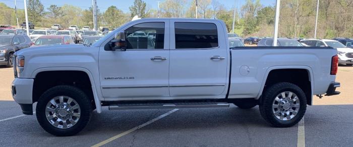 used 2015 gmc sierra 2500 4x4 crew cab denali vicksburg, ms 39180 for sale in vicksburg, mississippi