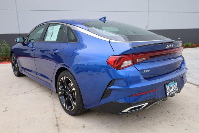 2022 kia k5 gt-line