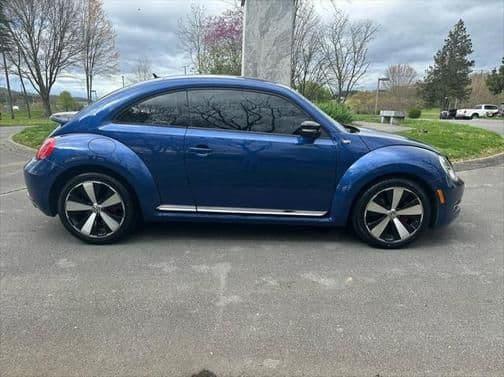 2012 volkswagen beetle base in johnson city, tennessee