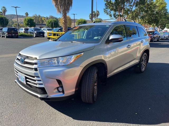 2019 toyota highlander hybrid xle