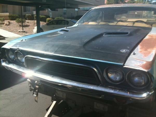 1972 dodge challenger 318