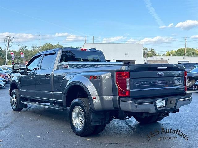 2022 ford f-350 xlt