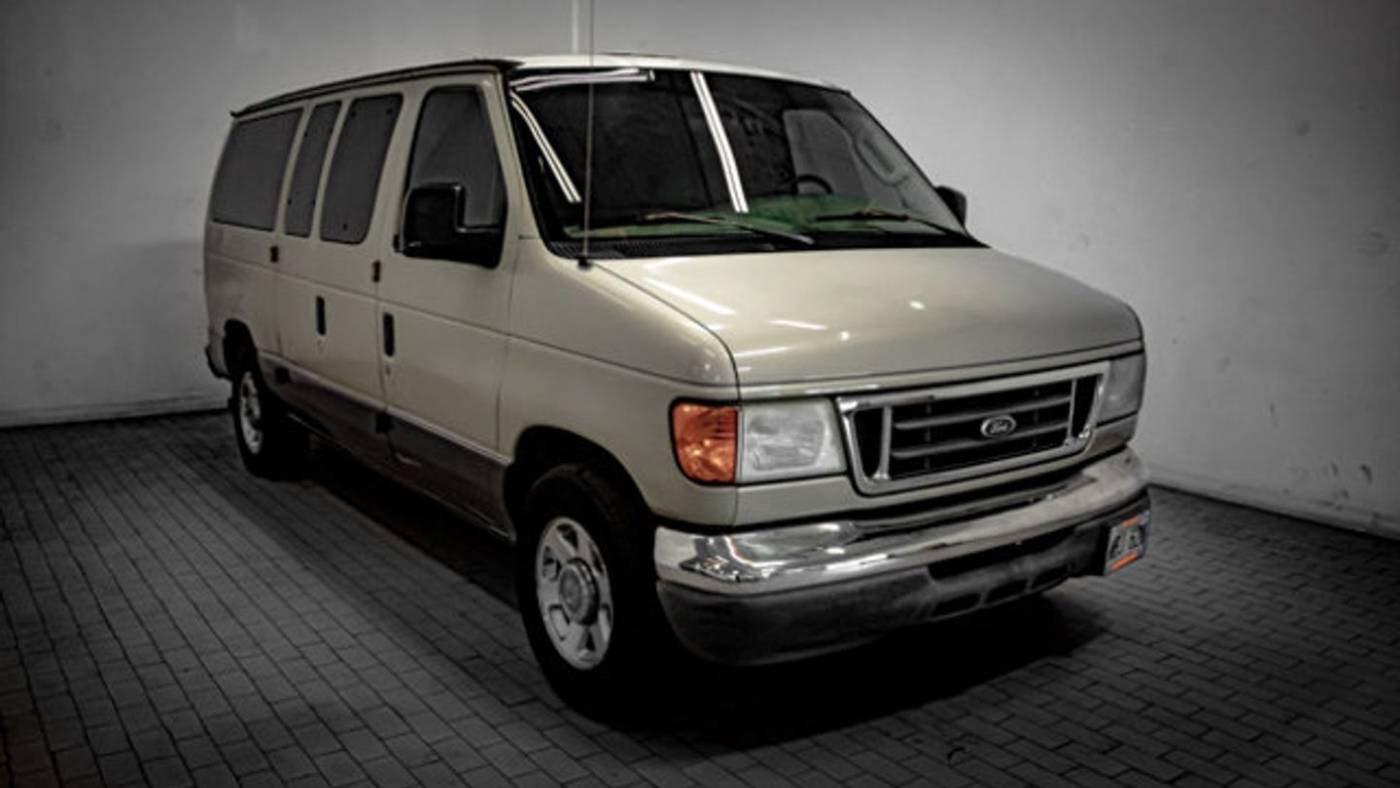 2004 ford e-series