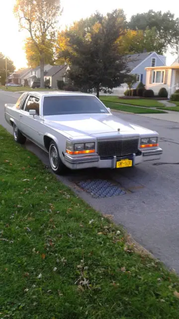 1981 cadillac coupe de ville