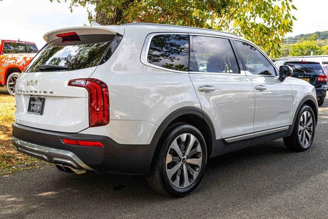 2022 kia telluride s