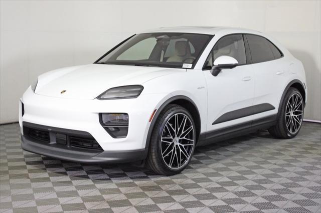 2024 porsche macan base