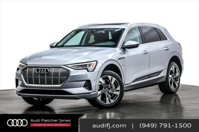 2022 audi e-tron premium plus