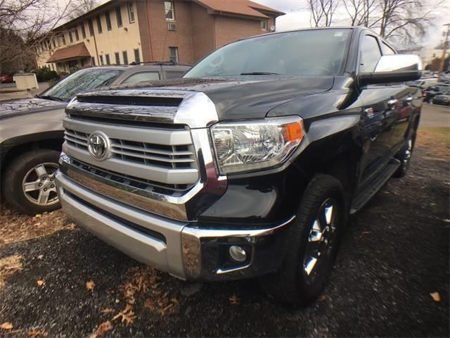 2014 toyota tundra platinum 4x4 platinum 4dr crewmax cab pickup sb (5.7l v8 for sale in milford, connecticut