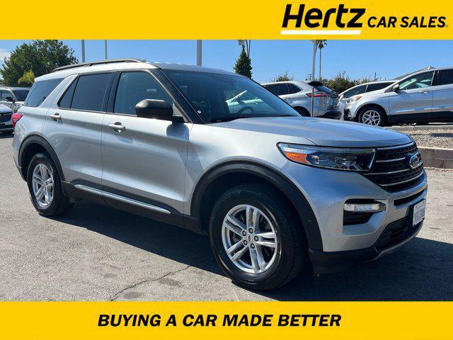 2023 ford explorer xlt