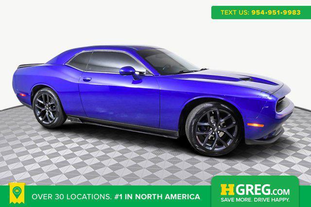 2021 dodge challenger sxt