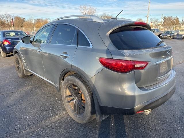 2009 infiniti fx35