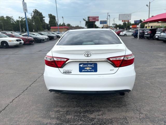 2015 toyota camry se