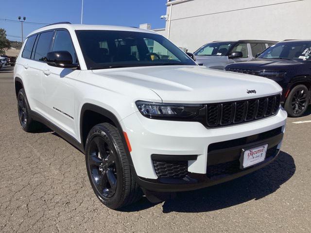 2023 jeep grand cherokee l altitude