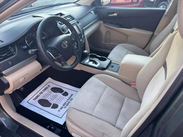2013 toyota camry le