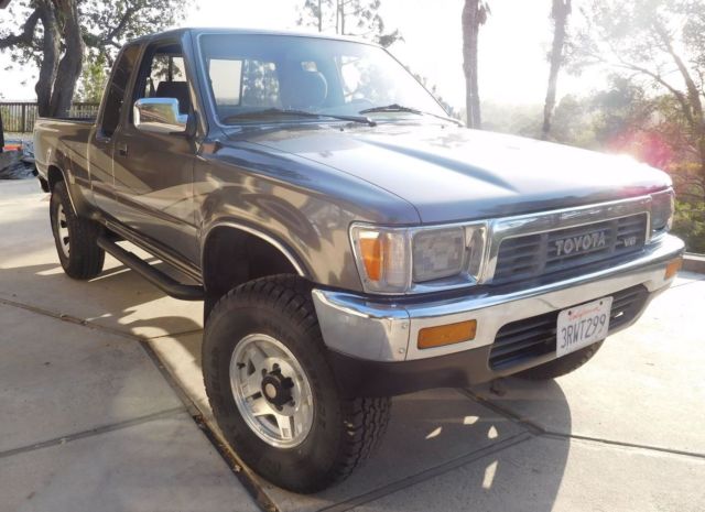 1989 toyota tacoma xtracab sr5 4x4 3.0 liter california pickup collectors grade