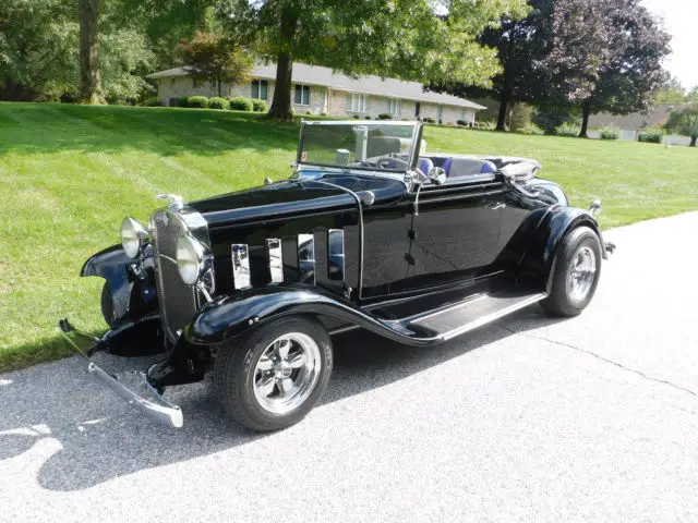 350/300 crate motor, fuel inj., turbo 350, lots of chrome, 4400 miles (video)