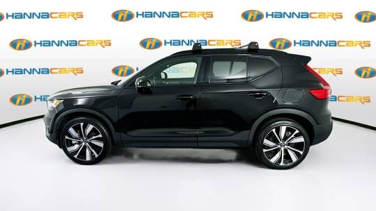2022 Volvo XC40