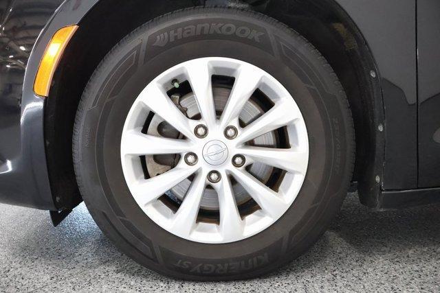 2018 chrysler pacifica touring plus