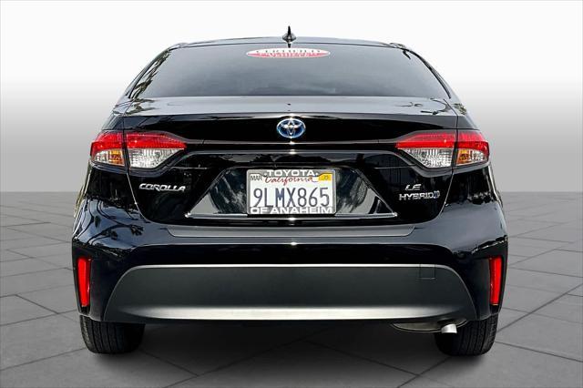 2024 toyota corolla hybrid le