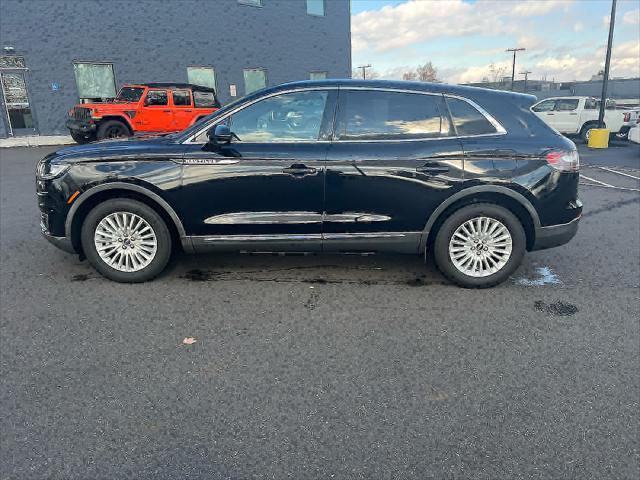 2019 lincoln nautilus standard
