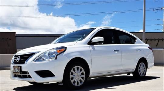 2018 nissan versa sv
