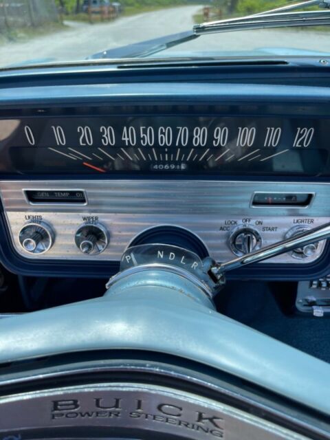 1962 buick skylark v8 convertible
