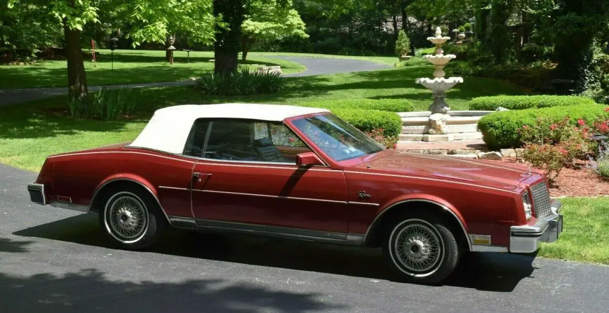 1982 buick riviera convertible..garaged... 68,804 original miles.. beautiful car