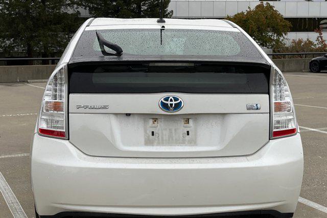 2010 toyota prius v