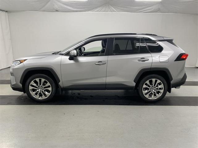 2019 toyota rav4 xle premium