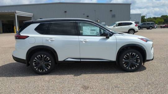 2024 Nissan Rogue
