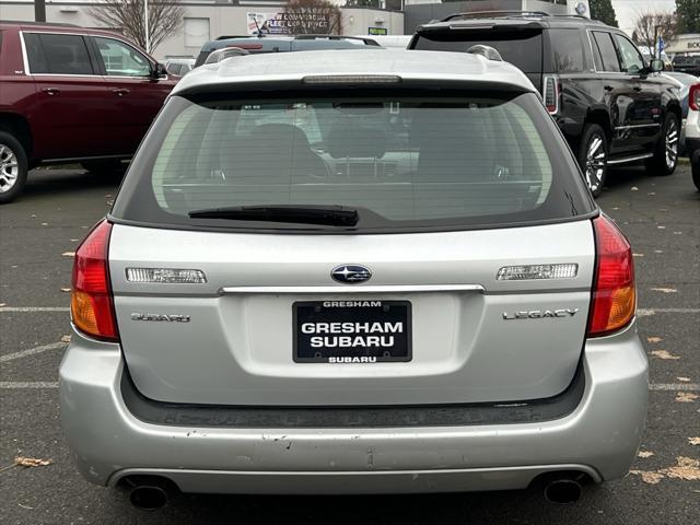 2005 subaru legacy base
