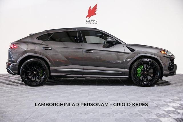 2022 lamborghini urus base awd 4dr suv
