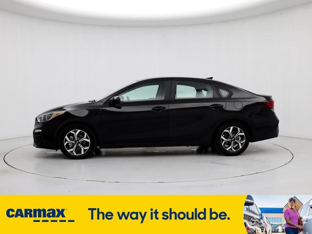2019 kia forte lxs