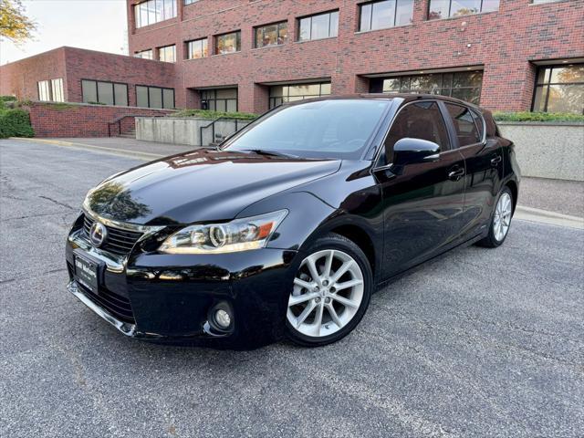 2011 lexus ct 200h premium
