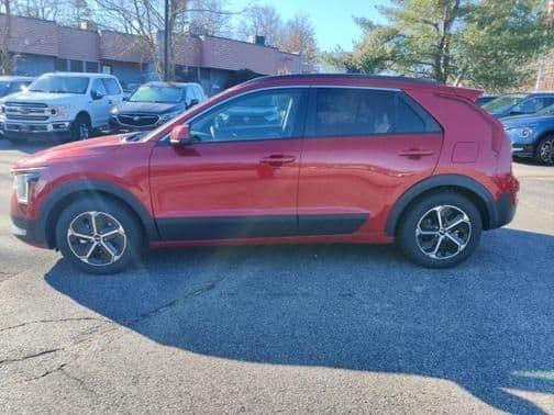 2023 kia niro lx in north hampton, new hampshire