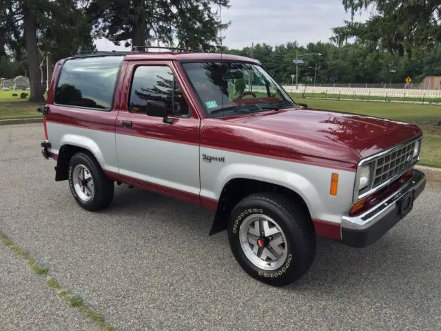 1988 bronco ii 4x4 like brand new only 2k actual miles! pristine show quality!