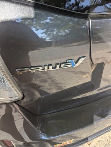 2015 toyota prius v two