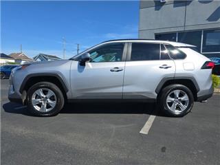2022 Toyota RAV4 xle