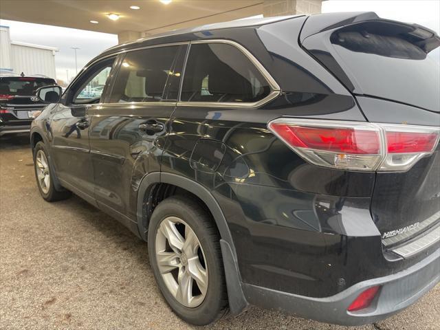 2015 toyota highlander limited
