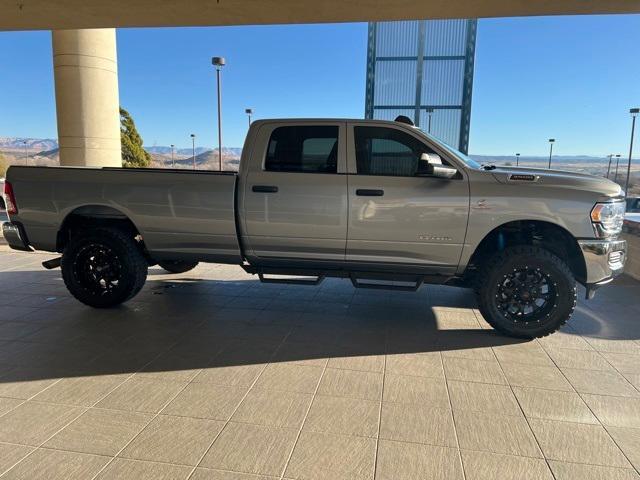 2022 ram 3500 tradesman