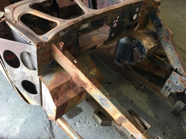 rare 100/4 rust free chassis and substructure