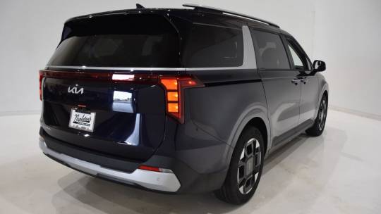 2025 Kia Carnival