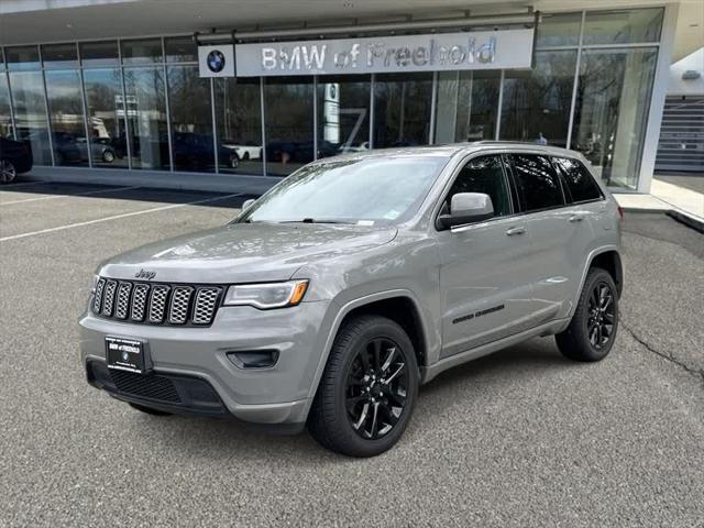2021 jeep grand cherokee laredo
