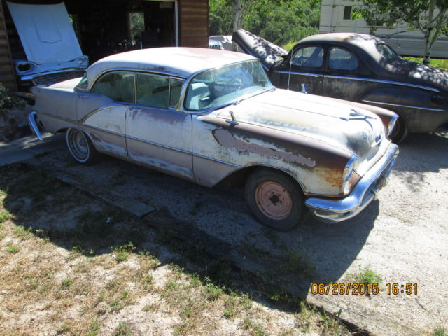 1956 oldsmobile holiday 88 four door hardtop