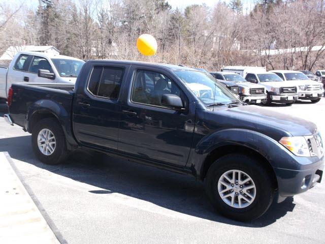 2016 nissan frontier sv 4x4 sv 4dr crew cab 5 ft. sb pickup 6m for sale in johnsbury, vermont