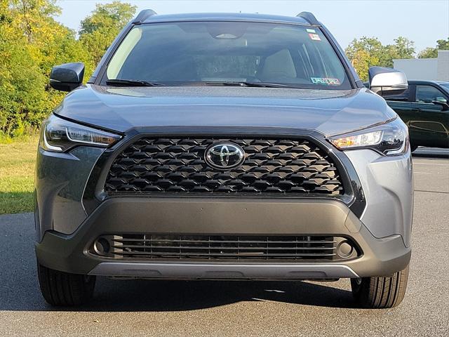 2024 toyota corolla cross le