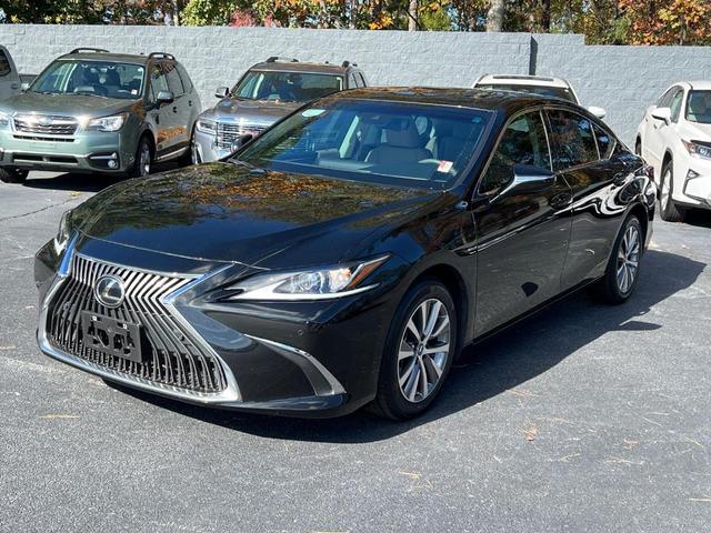 2021 lexus es 250