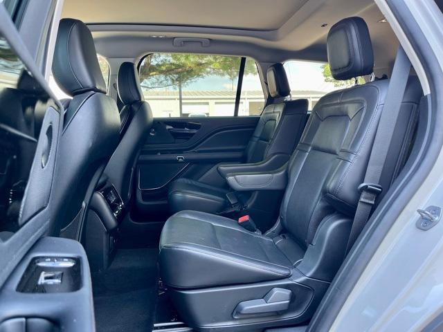 2022 lincoln aviator reserve rwd